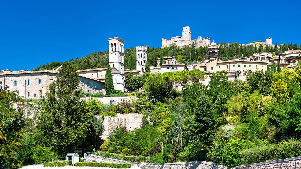 Rendite ed economia parassitaria: i mali che oscurano il futuro di Assisi